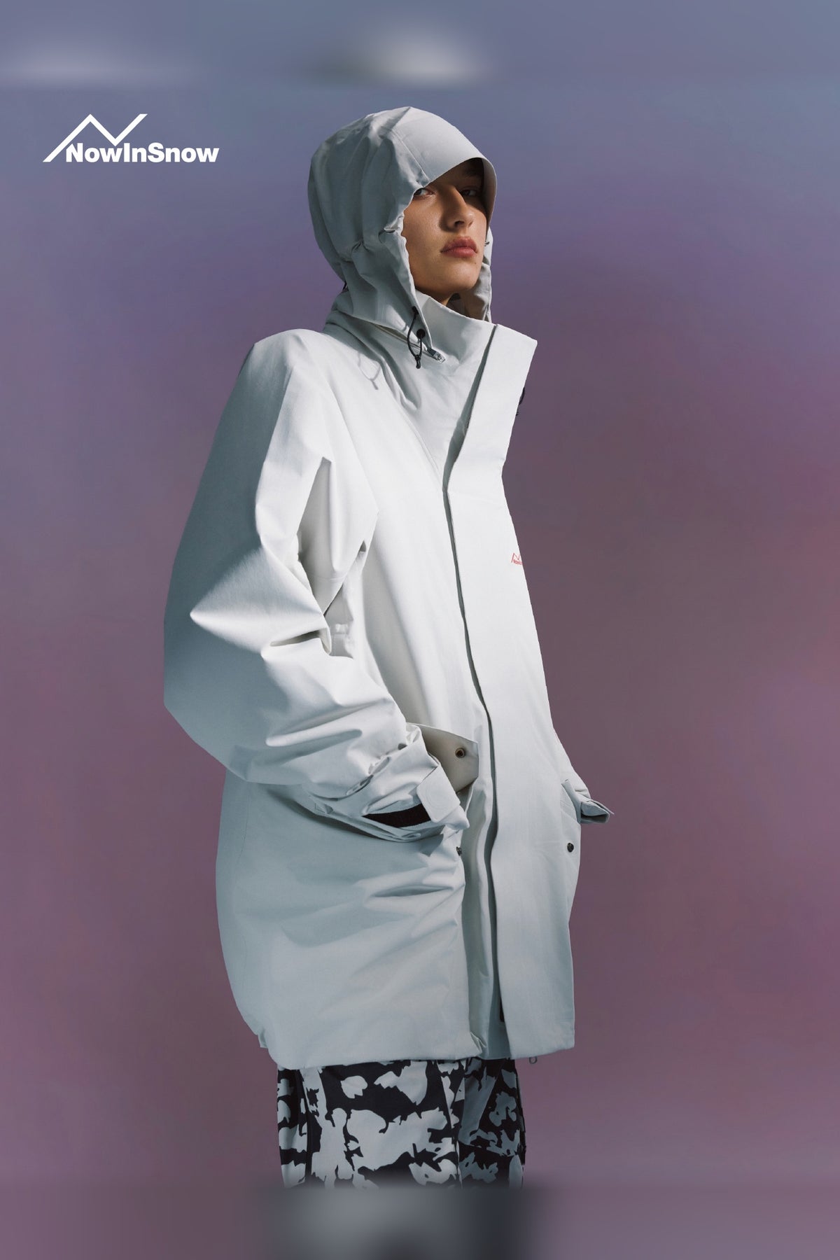 NIS Quartz White longline ski jacket for women with hood up