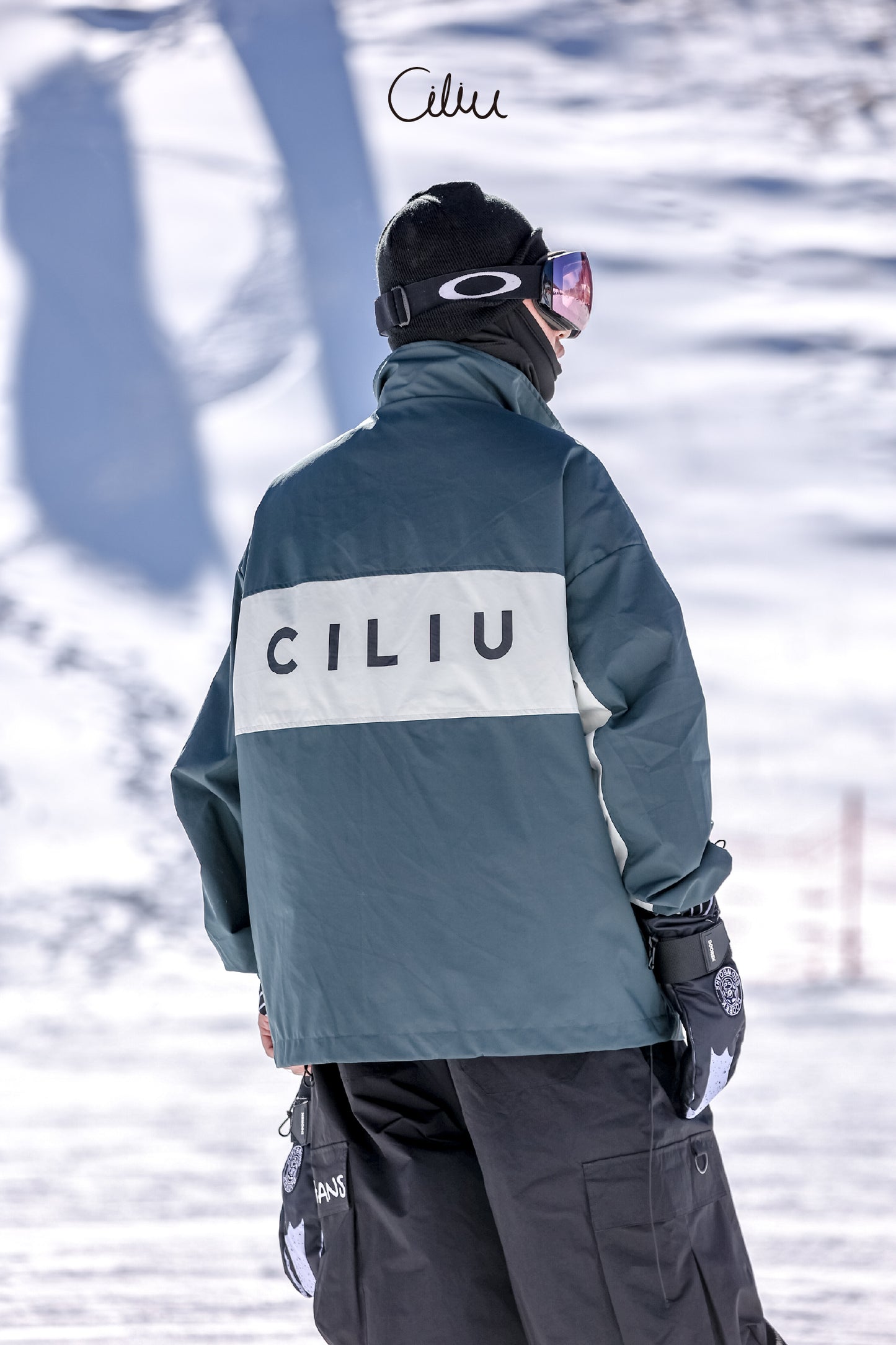 Ciliu  Snow Coach Jacket exile.space green